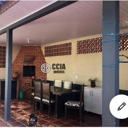 Rent this 3 bed house on Rua Tiriva in Foz do Iguaçu - PR, 85866-170