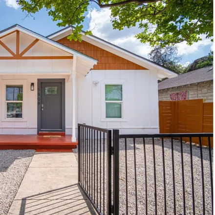 Rent this 3 bed house on 1496 Hays Street in San Antonio, TX 78202
