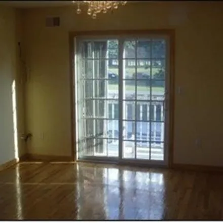 Image 2 - 117 Plainfield Avenue, Marion, Jersey City, NJ 07306, USA - House for rent