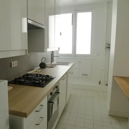 Rent this 2 bed apartment on unknown in Rue Anatole France, 93700 Drancy