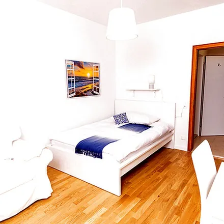 Rent this 1 bed apartment on Mueshaus in Spalenvorstadt 14, 4051 Basel