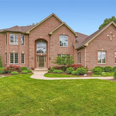 Buy this 5 bed house on 9098 Montrose Court in Lakewood, McHenry County