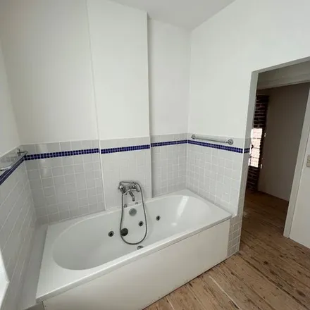 Rent this 3 bed apartment on Rue du Page - Edelknaapstraat 96 in 1050 Ixelles - Elsene, Belgium