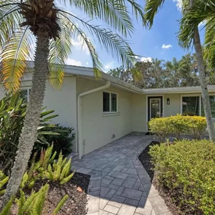Image 4 - 600 Buttonwood Dr, Longboat Key, Florida, 34228 - House for sale