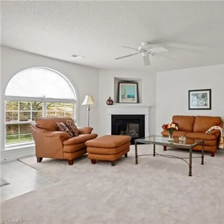 Buy this 2 bed condo on Hedgecock Circle in High Point, NC 27265