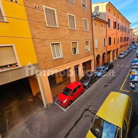 Image 2 - Via San Petronio Vecchio 10, 40125 Bologna BO, Italy - Apartment for rent
