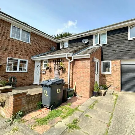 Buy this 4 bed townhouse on Tythe Close in Chelmsford, CM1 6SU