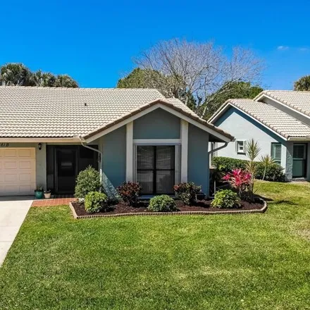 Buy this 3 bed house on Gator Trace Golf & Country Club in 4302 Gator Trace Drive, Fort Pierce