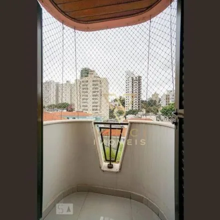 Buy this 3 bed apartment on Rua Vitoantônio del Vecchio in Parque da Mooca, São Paulo - SP