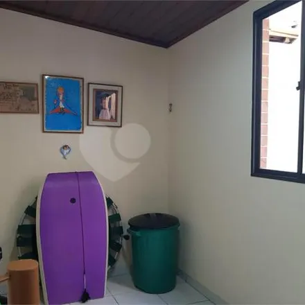 Buy this 2 bed house on Rua Mário Whateley in Vila Ipojuca, Região Geográfica Intermediária de São Paulo - SP