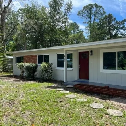 Buy this 3 bed house on 925 Northeast 20th Avenue in Gainesville, FL 32609