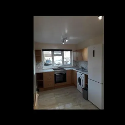 Rent this 1 bed apartment on Marina Way in Slough, SL1 5NS