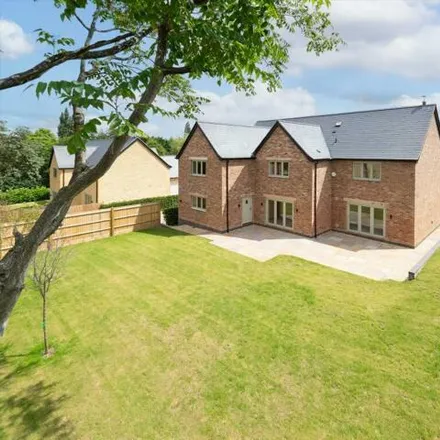 Buy this 6 bed house on Mill Lane in Newbold on Stour, CV37 8DR