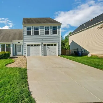 Rent this 3 bed house on 3654 Beech Down Drive in Chantilly, VA 20151