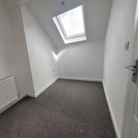 Image 5 - Chorley Road, Swinton, M27 6BD, United Kingdom - Apartment for rent