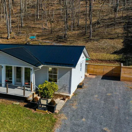 Image 2 - 2701 County Route 48, Ronceverte, Greenbrier County, WV 24970, USA - House for sale