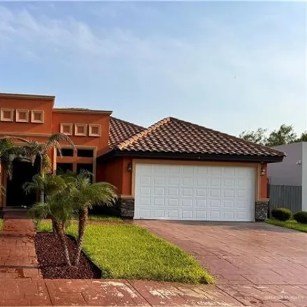 Rent this 4 bed house on 1272 East Balboa Avenue in McAllen, TX 78503