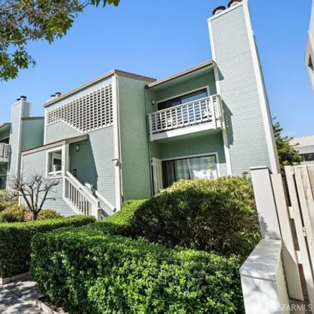 Buy this 2 bed condo on 1550 Steiner Street in San Francisco, CA 94115