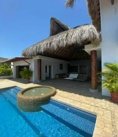 Buy this 4 bed house on Calle Q in Joyas de Brisamar, 39300 Acapulco