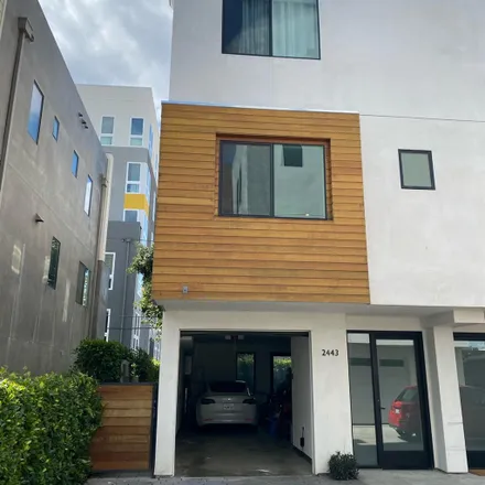 Rent this 1 bed room on 2451 Federal Avenue in Los Angeles, CA 90064