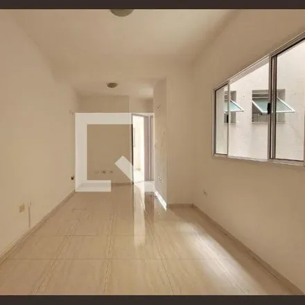 Rent this 2 bed apartment on Rua Rosa de Siqueira in Campestre, Santo André - SP