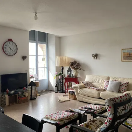 Image 5 - 1 Rue Jean Jacques Henner, 68130 Altkirch, France - Apartment for rent