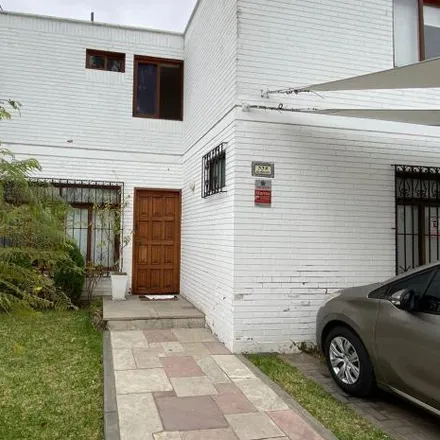 Rent this 4 bed room on Jirón Tintoreros in Santiago de Surco, Lima Metropolitan Area 10853