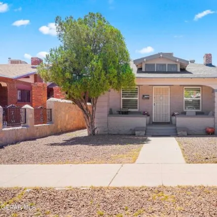 Buy this 2 bed house on 3216 Douglas Ave in El Paso, Texas