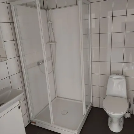 Rent this 2 bed apartment on Södra Skolgatan in 264 33 Klippan, Sweden