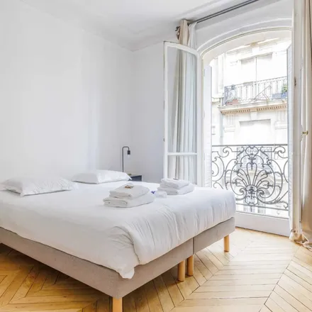 Image 4 - 45 Rue Rennequin, 75017 Paris, France - Apartment for rent