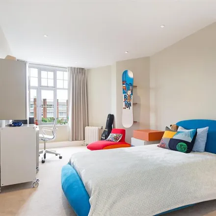 Image 4 - Alexandra Court, 63 Maida Vale, London, W9 1TD, United Kingdom - Apartment for rent