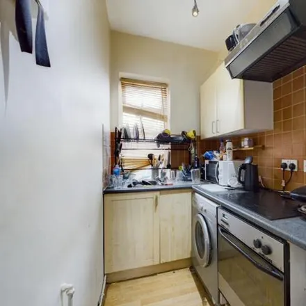 Image 5 - Linnet Mansion, Linnet Lane, Liverpool, L17 3BQ, United Kingdom - Apartment for sale