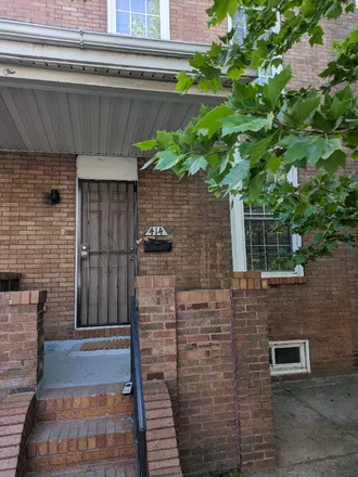 Rent this 3 bed townhouse on 414 N Bouldin St
