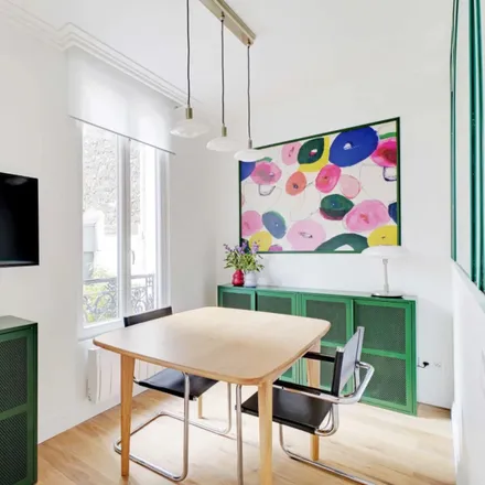 Image 7 - 12 Rue Bayen, 75017 Paris, France - Apartment for rent