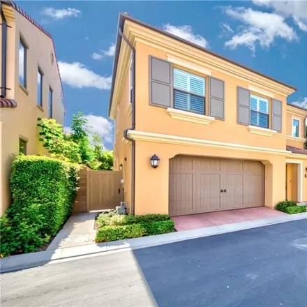 Image 3 - 82 Island Coral, Irvine, CA 92618, USA - House for sale