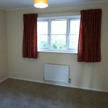 Image 5 - Cotterell Gardens, Twyford, RG10 0XP, United Kingdom - Townhouse for rent
