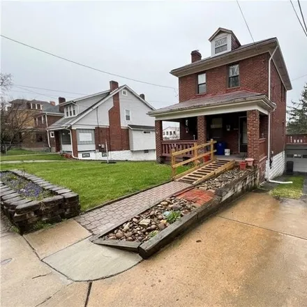 Image 3 - 1324 Rutherford Avenue, Pittsburgh, PA 15216, USA - House for sale