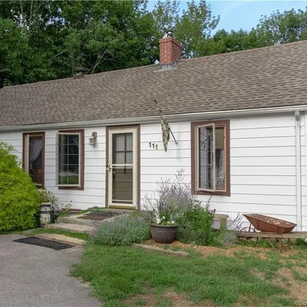 Buy this 2 bed house on 111 North Canterbury Road in Canterbury, CT 06331