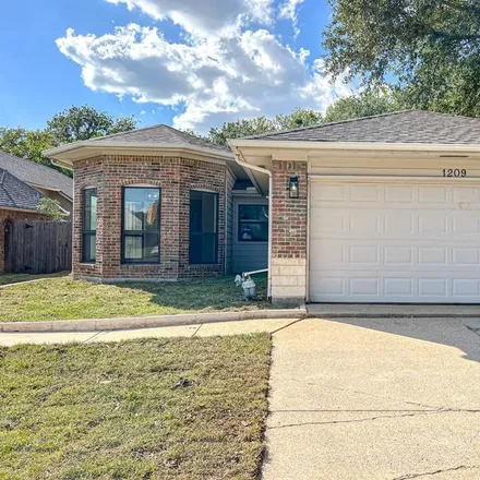 Buy this 4 bed house on 2298 Reading Road in Arlington, TX 76011