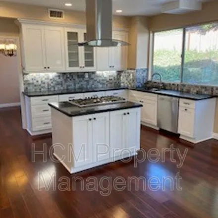 Image 4 - 44 El Prisma, Rancho Santa Margarita, CA 92688, USA - Apartment for rent