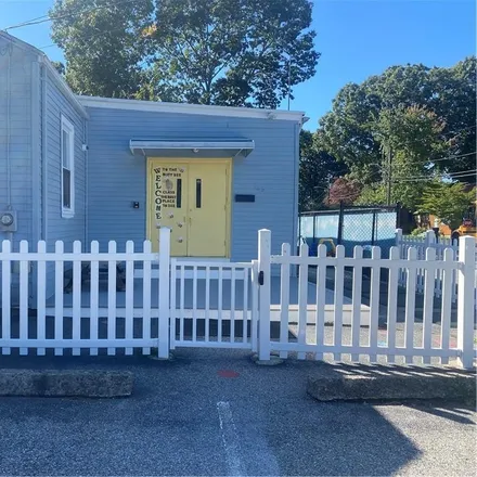 Image 1 - Ivy League Preschool, Nausauket Road, Warwick, RI 02886, USA - House for sale