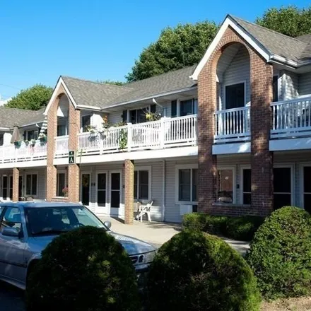 Rent this 1 bed apartment on 870 Little East Neck Road North in West Babylon, West Babylon