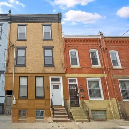 Buy this 7 bed house on 1814 West Wilt Street in Philadelphia, PA 19121