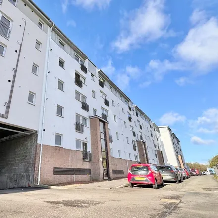 Rent this 2 bed apartment on unnamed road in Glasgow, G14 0RR