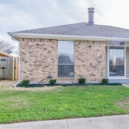 Rent this 3 bed house on 1520 Parkwood Place in Irving, TX 75060