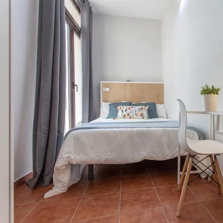 Image 2 - Carrer de Calatrava, 17, 46001 Valencia, Spain - Room for rent