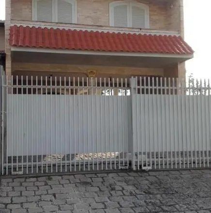 Buy this 2 bed house on Rua Edmundo Saporski 251 in Mercês, Curitiba - PR