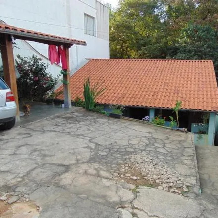 Image 2 - Rua Nair Mendes Moreira, Sede, Contagem - MG, 32041-440, Brazil - House for sale