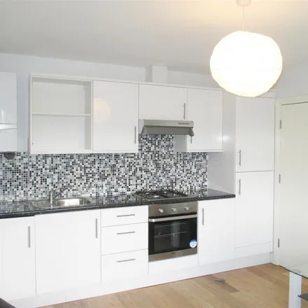 Image 2 - Fordwych Road, London, NW2 3PA, United Kingdom - Apartment for rent