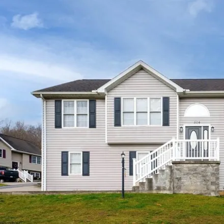 Buy this 3 bed house on 582 Santa Fe. Court in West Sabraton, Monongalia County